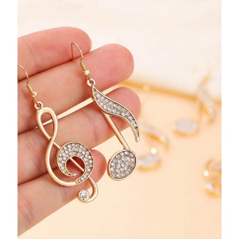 Musical Note Earrings - Picture 4 of 5
